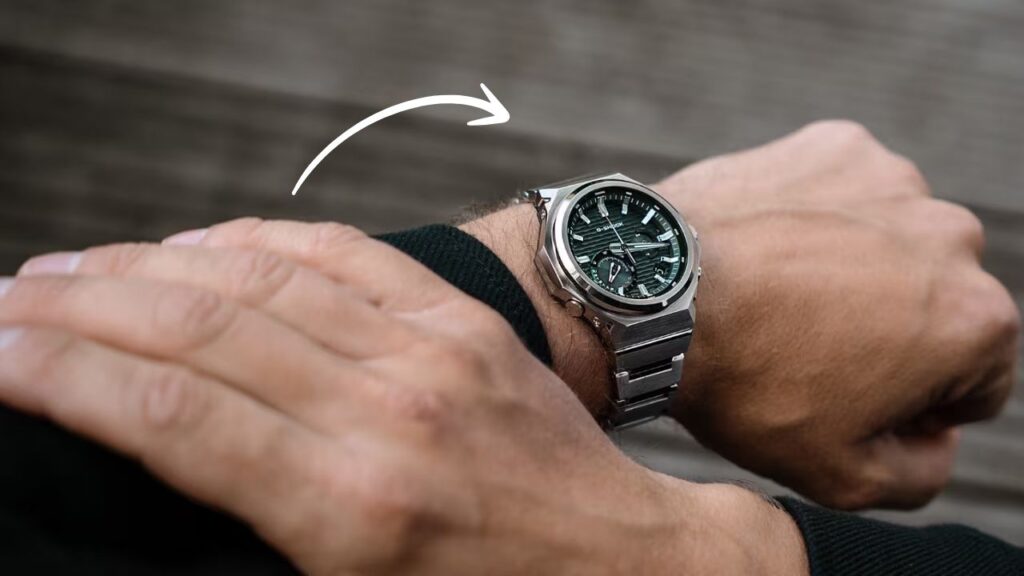 Casio presenta la serie G-Shock GST-B1000D con diseño de acero inoxidable y energía solar